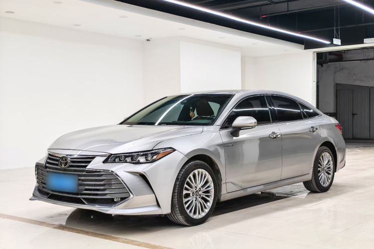 Used Toyota Avalon 2019 2.0L Ambition Edition China VI