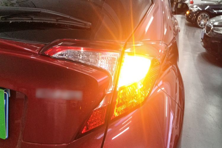 Used Toyota C-HR 2018 2.0L Leading Edition China VI Exterior 3