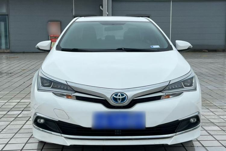 Used Toyota Corolla 2017 Revised Dual-Engine 1.8L E-CVT Leading Edition
