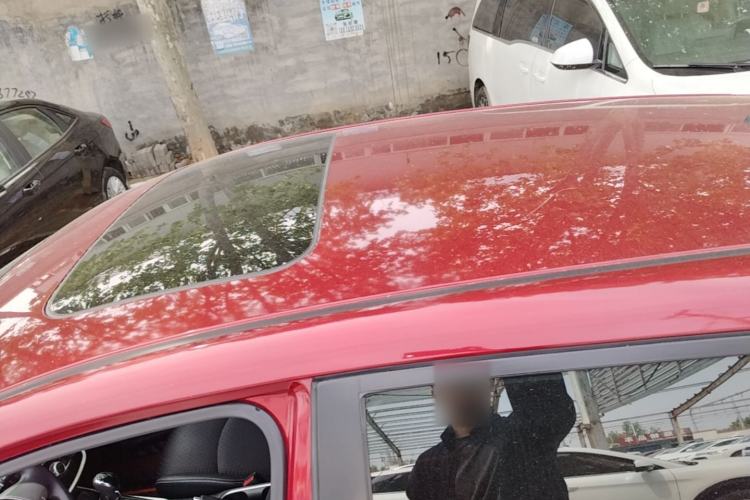 Used Nissan Tiida 2019 1.6L CVT Smart Drive Version China VI Standard Roof