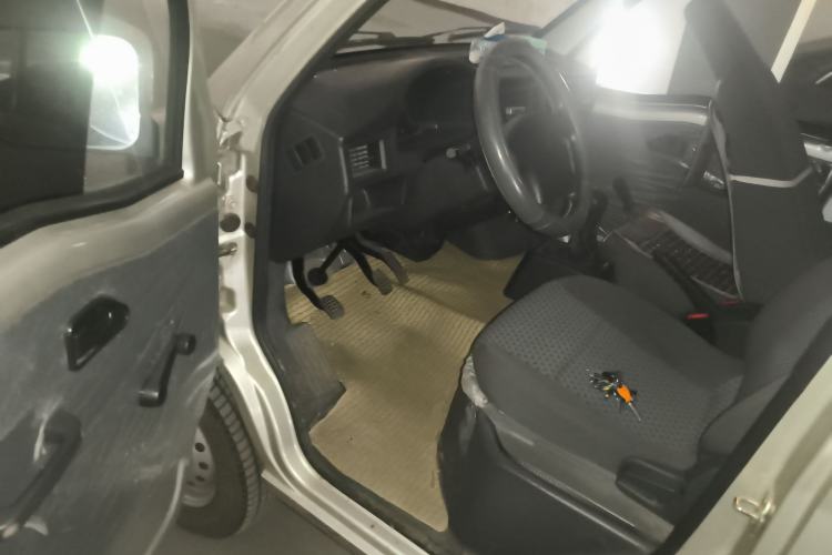 Used Wuling Zhiguang 2015 1.2L Practical LS-I Model
