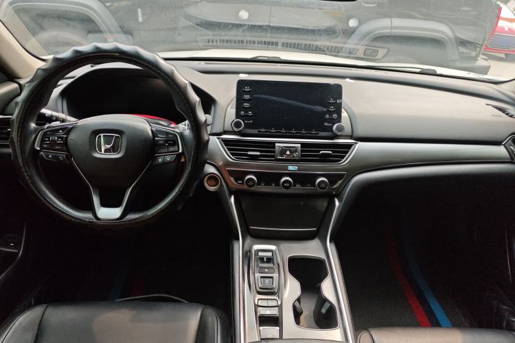 Used Honda Accord 2018 Rui·Hybrid 2.0L Rui Ku Edition China VI Center Console