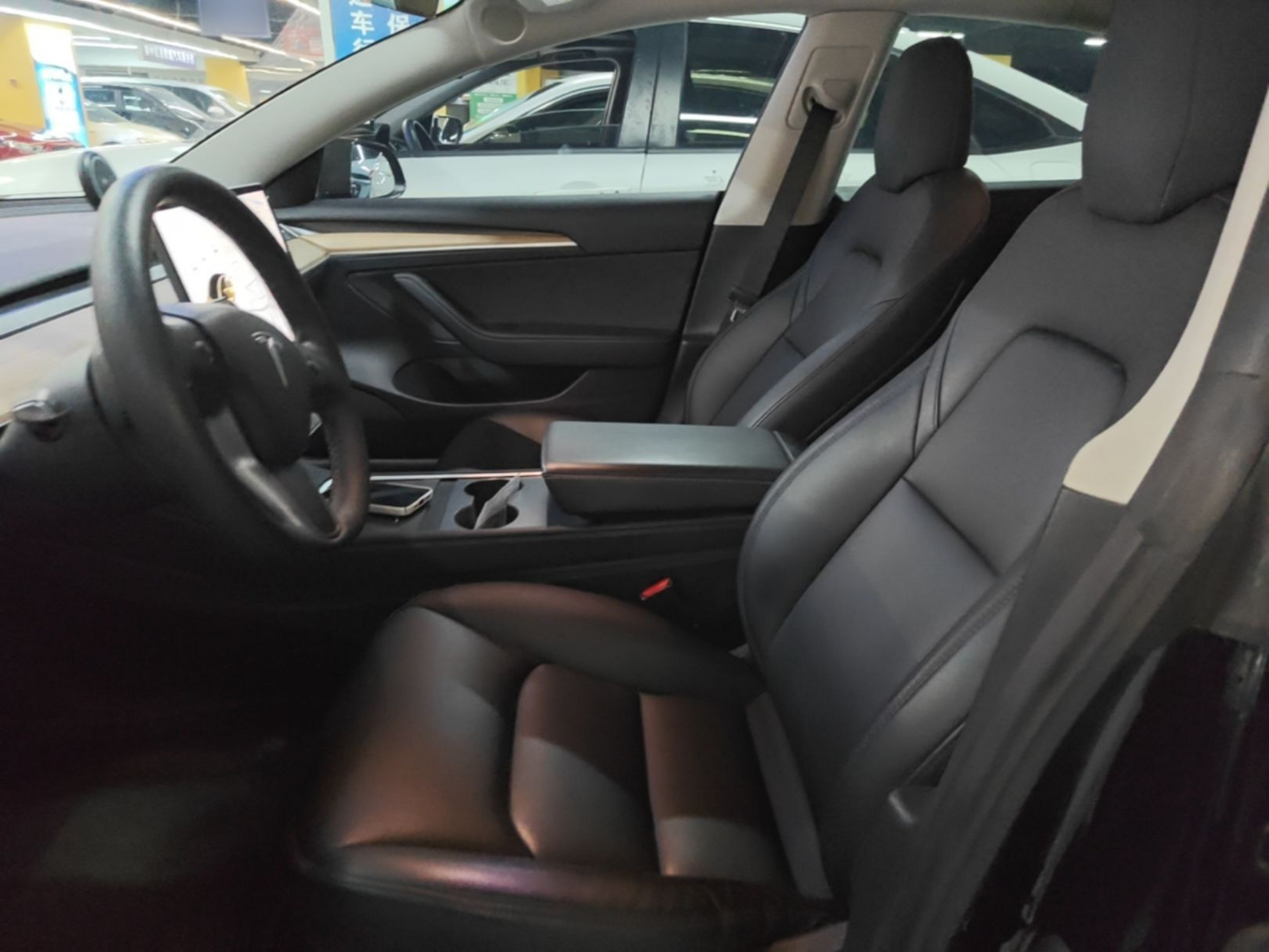 Avant de la voiture