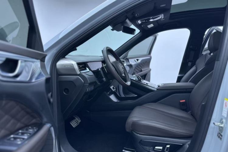 Used Wey Mocha 2021 2.0T Two-Wheel-Drive Ultra-Strong Version