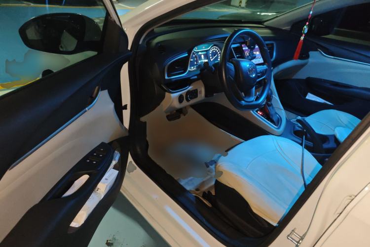 Used Buick GT 2015 15N Automatic Elite Version