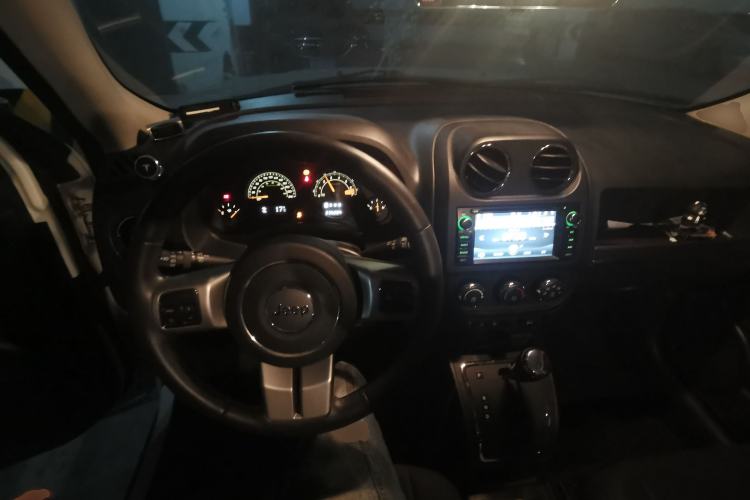 Used Jeep Patriot 2014 2.0L Sport Edition
