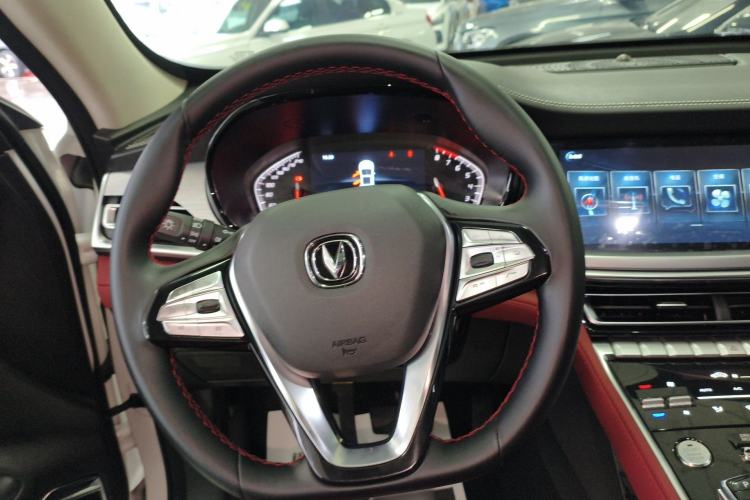 Used CHANGAN CS85 COUPE 2019 1.5T DCT Dynamic Version China VI Standard Steering Wheel