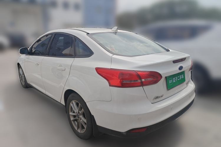 Used Ford Focus 2017 Sedan EcoBoost 125 Automatic Supreme Style SmartDrive Edition