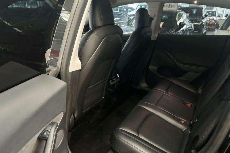 Used Tesla Model Y 2022 Rear-Wheel-Drive Version