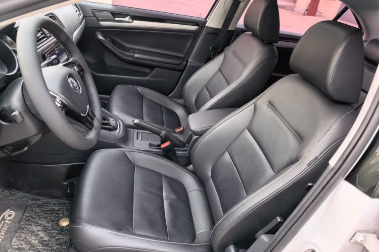 Used Volkswagen Sagitar 2018 1.6L Automatic Comfort Model Left Front Seat