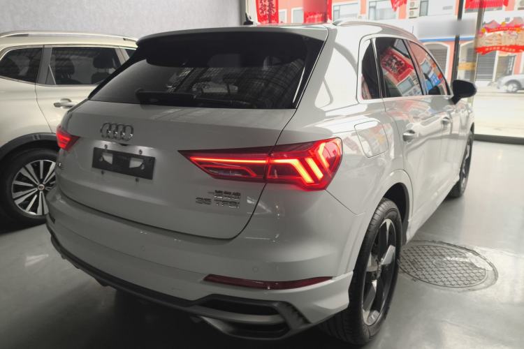 Used Audi Q3 2019 35 TFSI Fashion Dynamic Model

