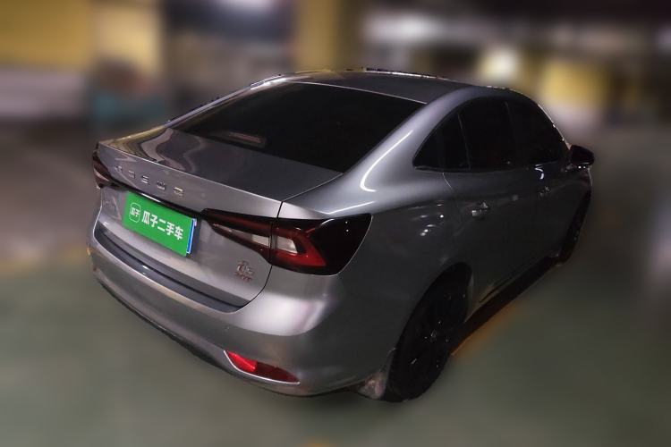 Used Roewe i5 2019 GL 20T Automatic 4G Connected & Ultra-Cool Play Edition