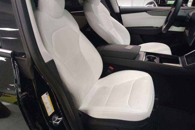 Used Tesla Model Y 2025 Rear-Wheel Drive First Edition