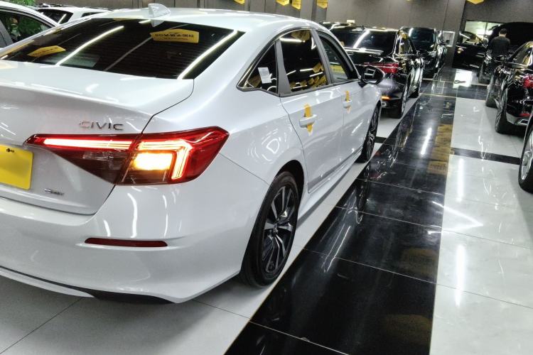 Used Honda Civic 2023 2.0L eHEV Pioneer Edition Right Rear Taillight