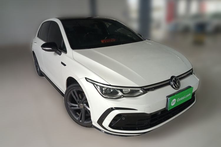 Used Volkswagen Golf 2021 280TSI DSG R-Line Front Right 45 Deg