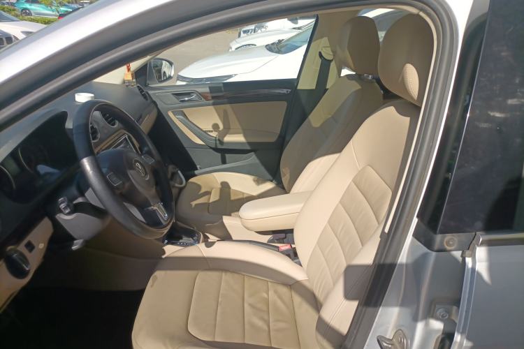 Used Volkswagen Jetta 2013 1.6L Automatic Luxury Model Left Front Seat