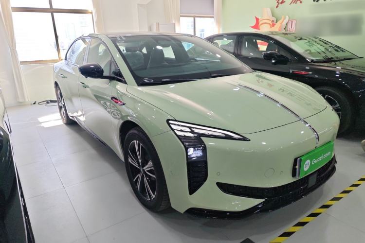 Used Hongqi EH7 2025 600 Smart Selection Edition
