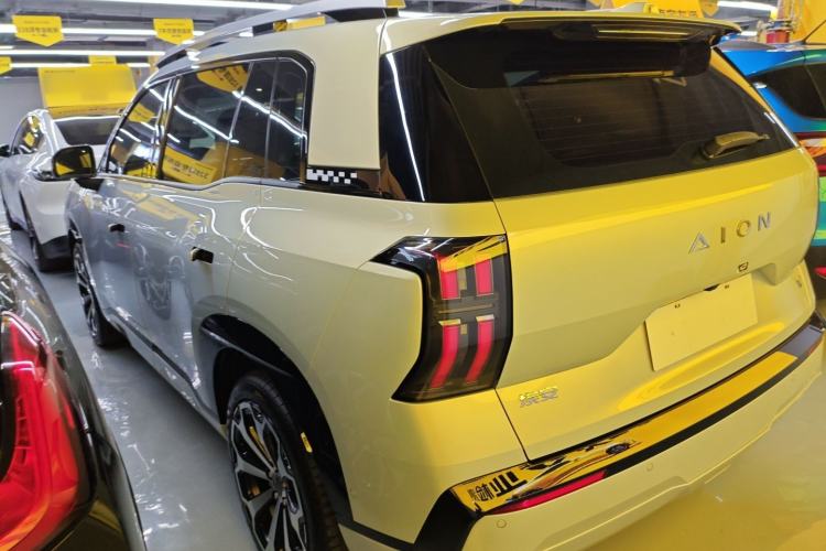 Used AION V 2024 Aion Tyrannosaurus 650 LiDAR Edition
