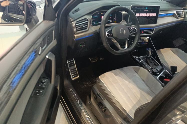 Used Volkswagen Tayron 2023 Revised Version 380TSI All-Wheel Drive R-Line Pro Smart Edition