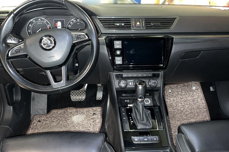 Used Skoda Superb 2016 TSI330 DSG Smart Drive Edition