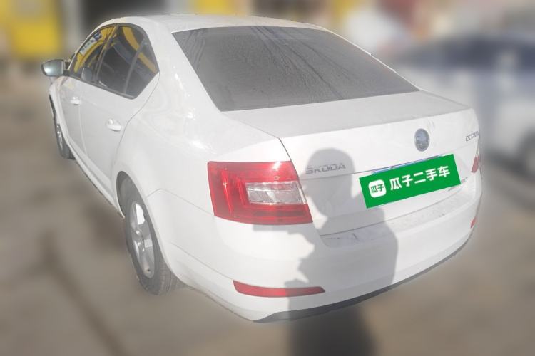 Used Skoda Octavia 2017 Classic Model 1.6L Automatic Standard Edition
