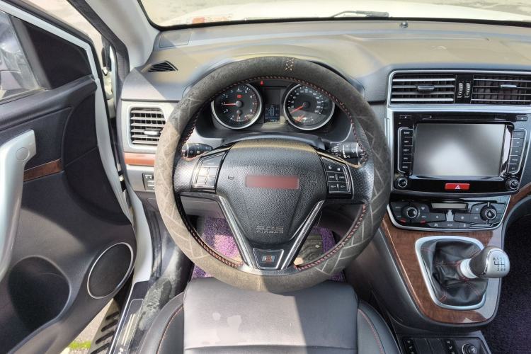 Used Haval H6 2015 Sport Edition 1.5T Manual Two-Wheel Drive Elite Model Steering Wheel