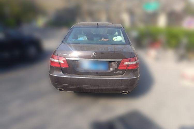 Used Mercedes-Benz E-Class 2011 E 300 L Elegant Model
