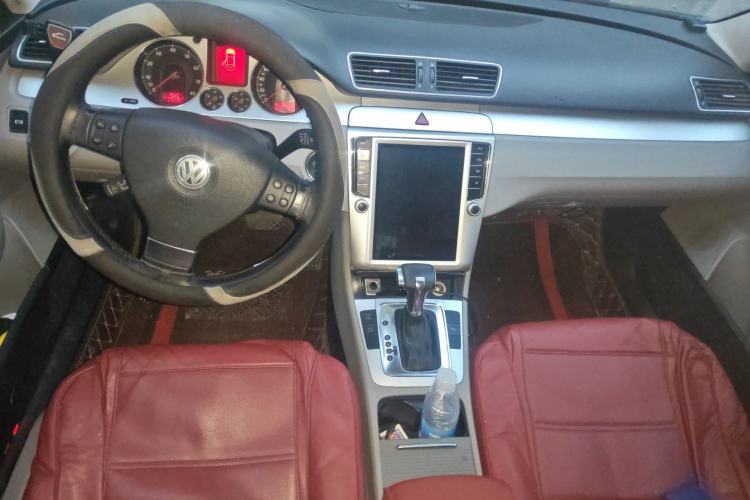 Used Volkswagen Magotan 2011 1.8TSI DSG Comfort Model
