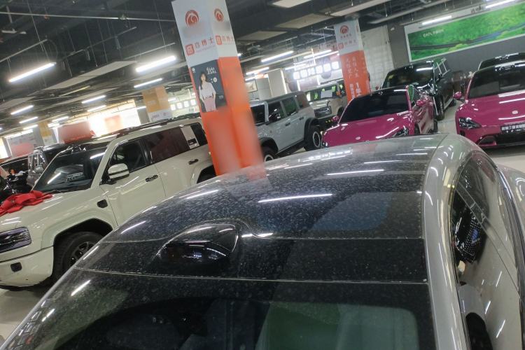 Used Xiaomi Auto YU7 2025 Ultra-Long Range Rear-Wheel Drive Version Roof