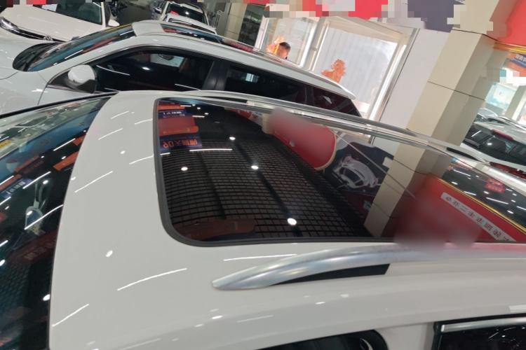 Used Volkswagen Touran 2016 Volkswagen Touran L 280TSI DSG Luxury Edition Roof