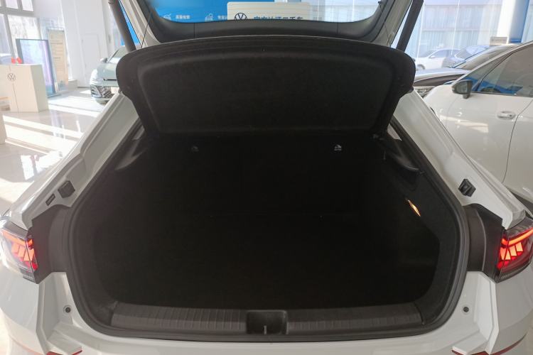 Used Volkswagen Lamando 2025 Lavida L 280TSI DSG Cool & Spicy Edition
