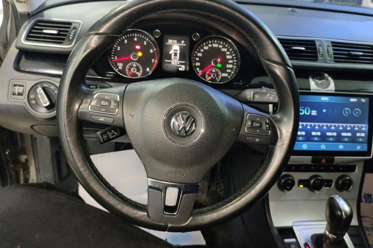 Used Volkswagen Magotan 2013 1.8TSI Luxury Model