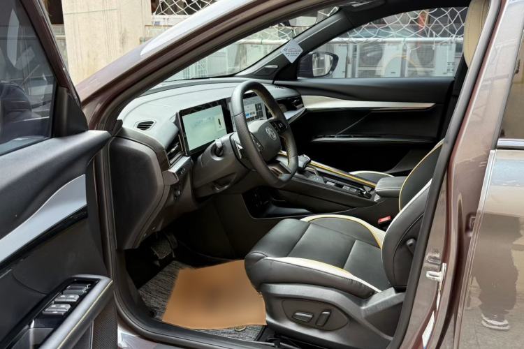 Used MG 5 Scorpio 2022 1.5T Trophy Sport Flagship Edition