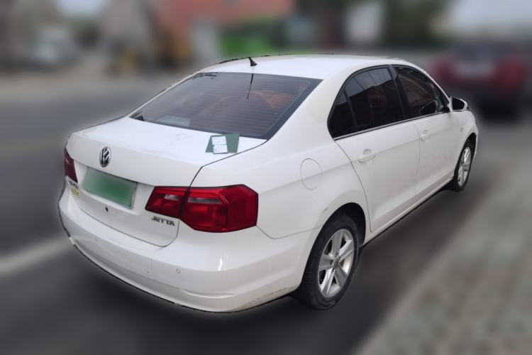 Used Volkswagen Jetta 2015 1.6L Automatic Luxury Model Rear Right 45 Deg