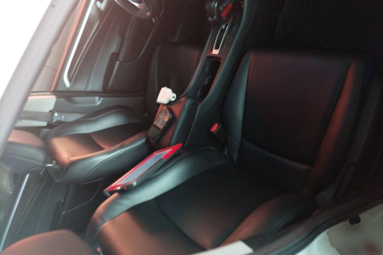 Used Honda Jade 2017 1.8L automatic Comfort version 5 seats Right Front Seat