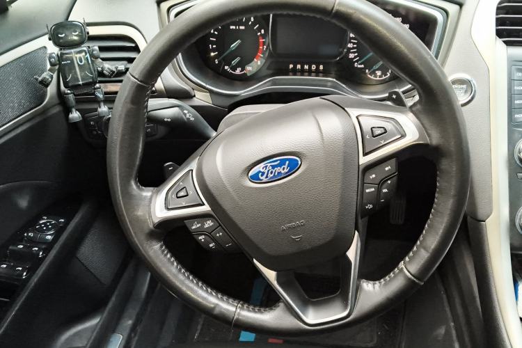 Used Ford Mondeo 2013 2.0L GTDi 200 Fashion Edition
