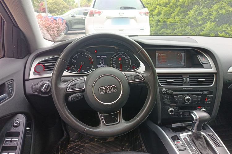 Used Audi A4L 2015 35 TFSI Automatic Standard Model
