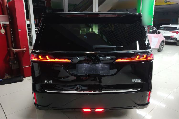 Used VOYAH Dream 2022 Low-Carbon Edition Dream+ Smart Enjoyment Package Rear