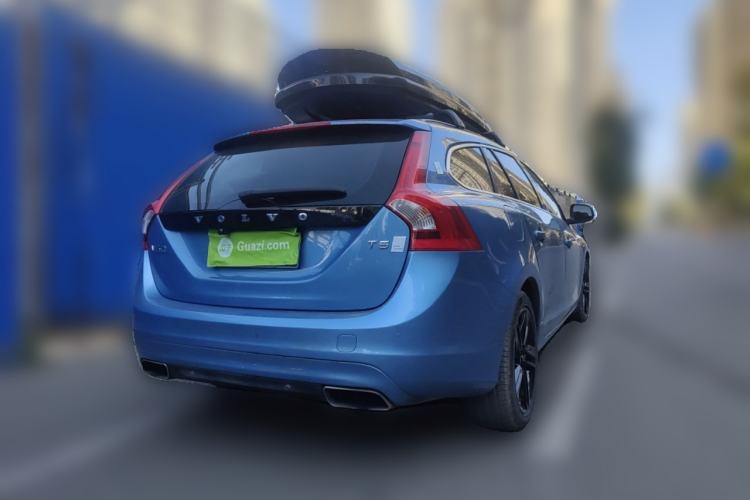 Used Volvo V60 2014 Restyled T5 Zhiya Edition
