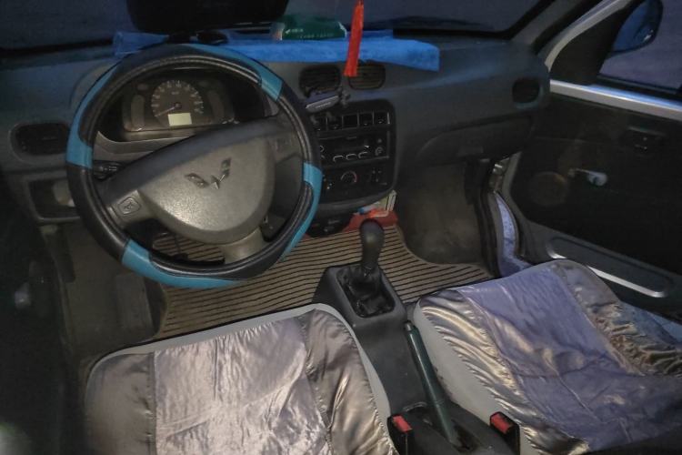 Used Wuling Zhiguang 2010 1.0L New Version Liye Style with Shorter Body