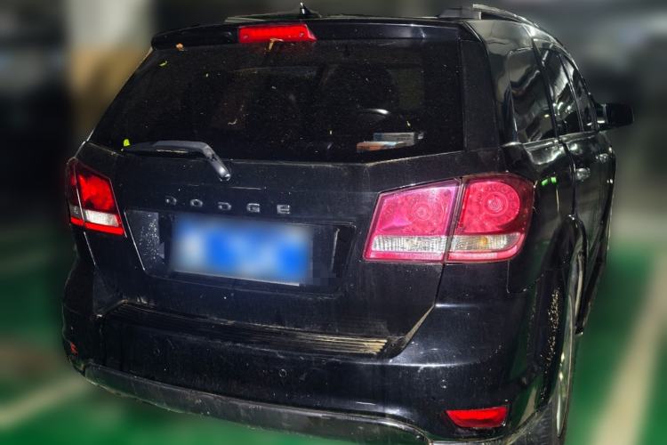 Used Dodge Journey 2013 2.4L Two-Wheel Drive Luxury Version