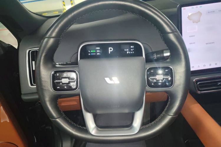 Used Li Auto L8 2023 Pro Model