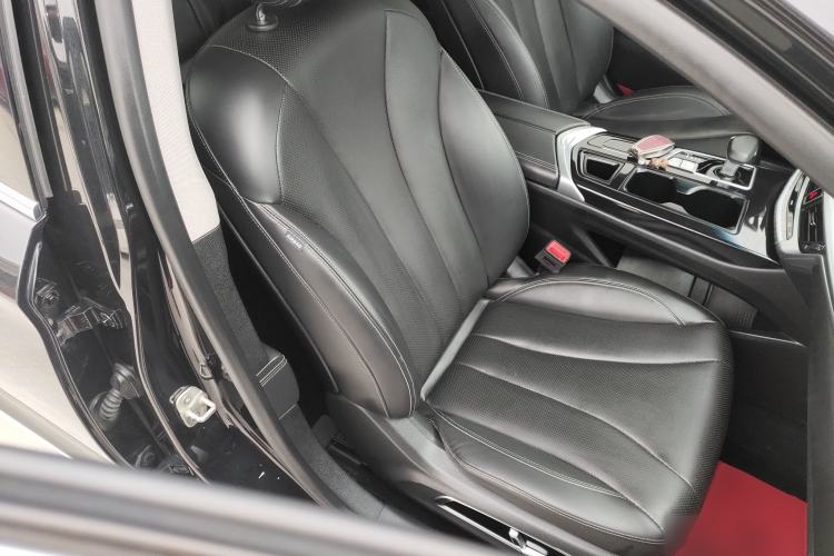 Used Geely Auto Emgrand GT 2021 1.8T Flagship Edition Right Front Seat