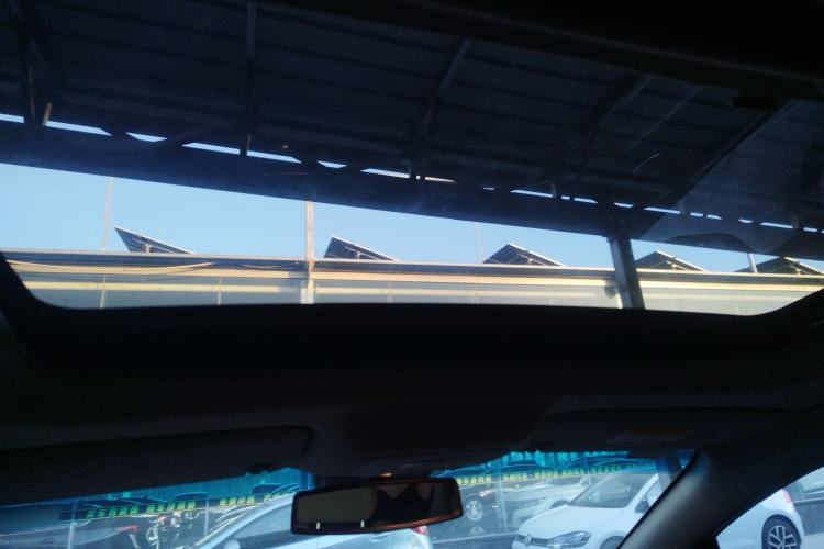 Used Buick GL8 2018 28T Luxury Model China VI Standard
