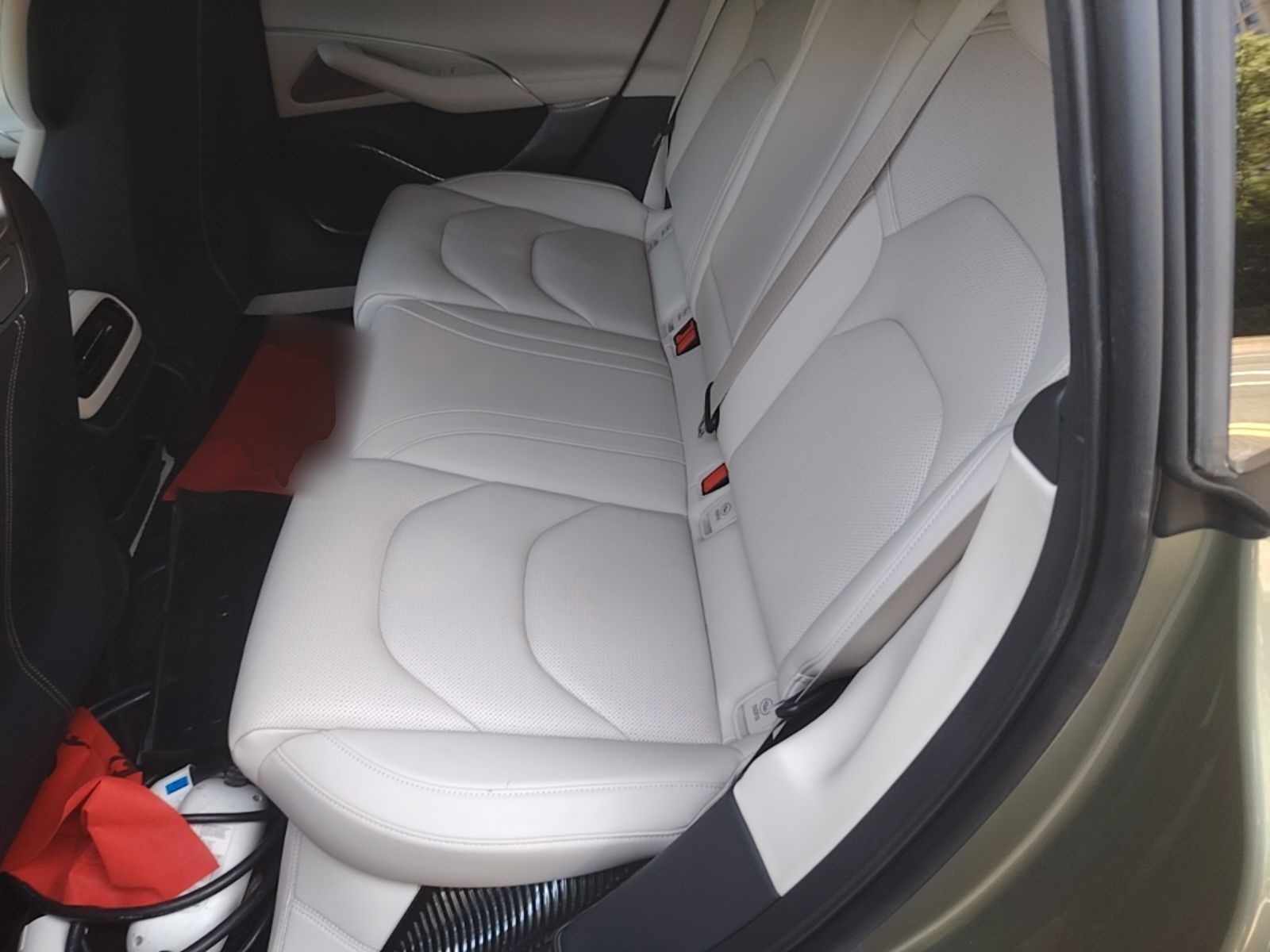 Xiaomi Auto SU7 2024 Four-Wheel Drive Ultra-Long Range Advanced Intelligent Driving Max Edition — снимка 20