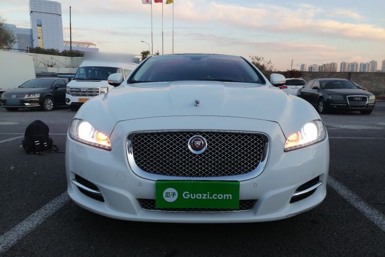 Used Jaguar XJ 2015 XJL 3.0 SC Four-Wheel Drive Panoramic Business Edition