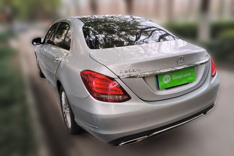 Used Mercedes-Benz C-Class 2015 C 200 L
