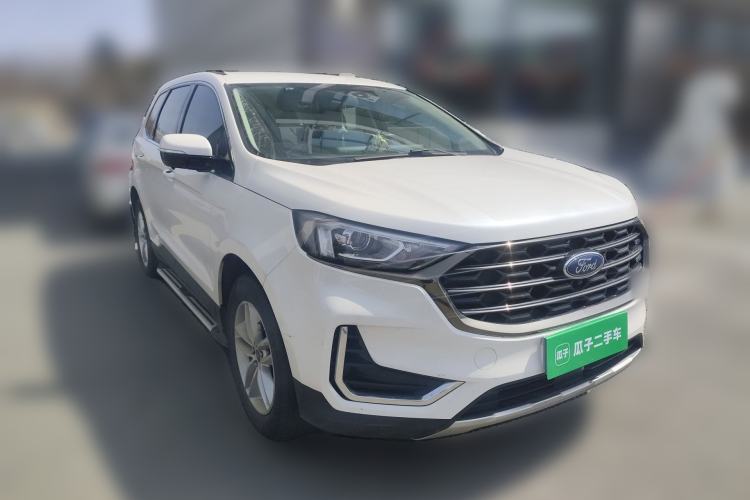 Used Ford Edge 2021 PLUS EcoBoost 245 Two-Wheel-Drive Elite 5-Seater Front Right 45 Deg