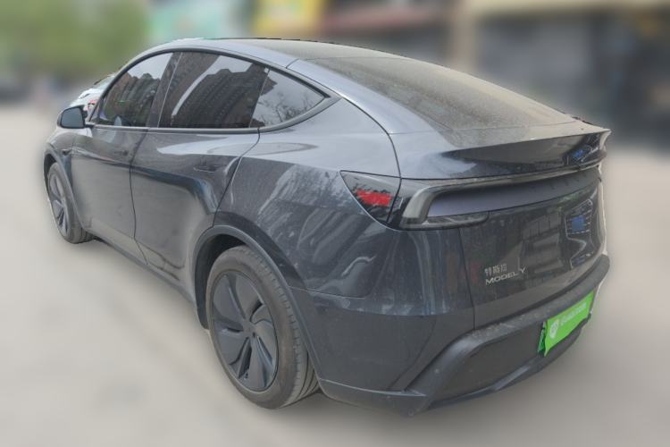 Used Tesla Model Y 2025 Rear-Wheel-Drive Version