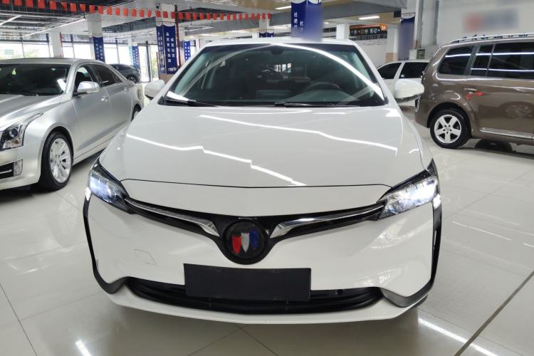 Used Buick Velite 6 2023 Revised Version 430 km Range – Commuter Edition